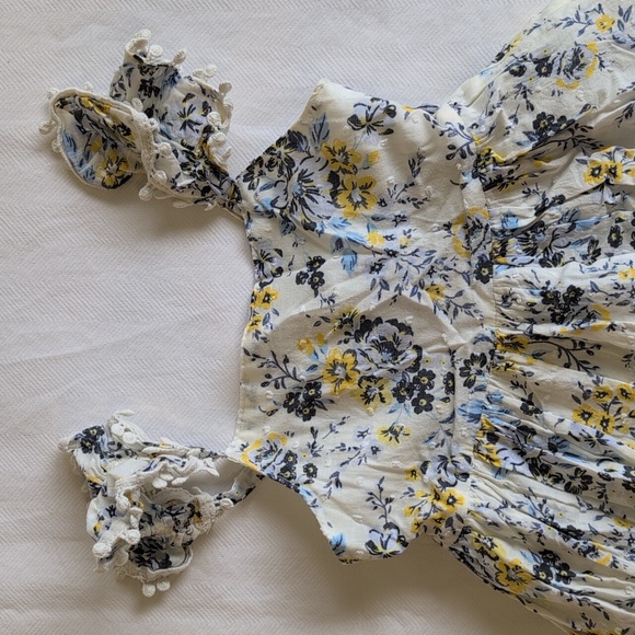 joie floral clip dot ruffled lace trim summer dress with peekaboo back 3T girls - Picture 3 of 9